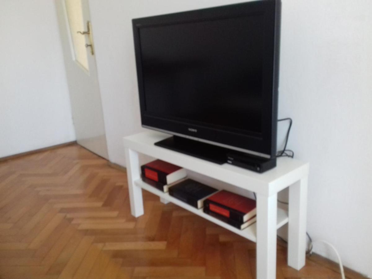 Apartment Dragan Pula Eksteriør billede